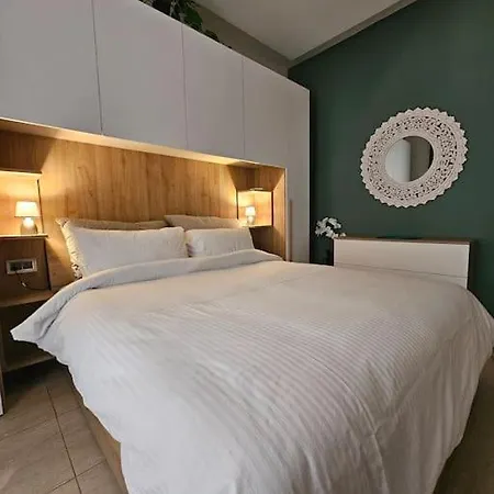 A Cosy Modern דירה